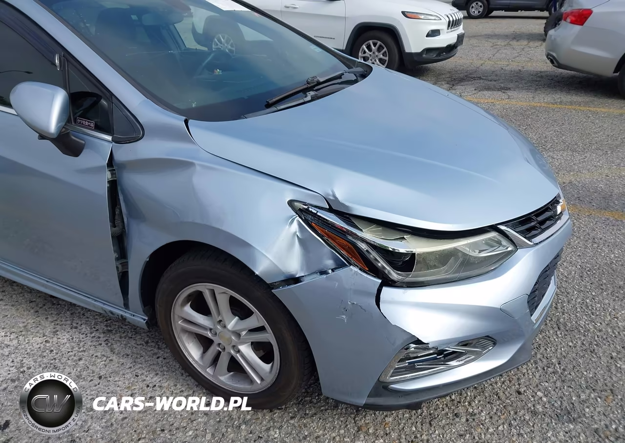 2017 Chevrolet Cruze Lt Auto VIN:1G1BE5SM6H7130058 - 6