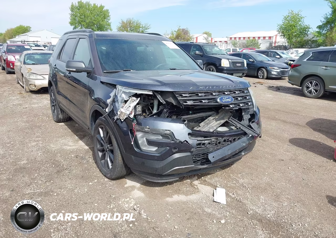 2017 Ford Explorer Xlt – zdjęcie 1 z 16