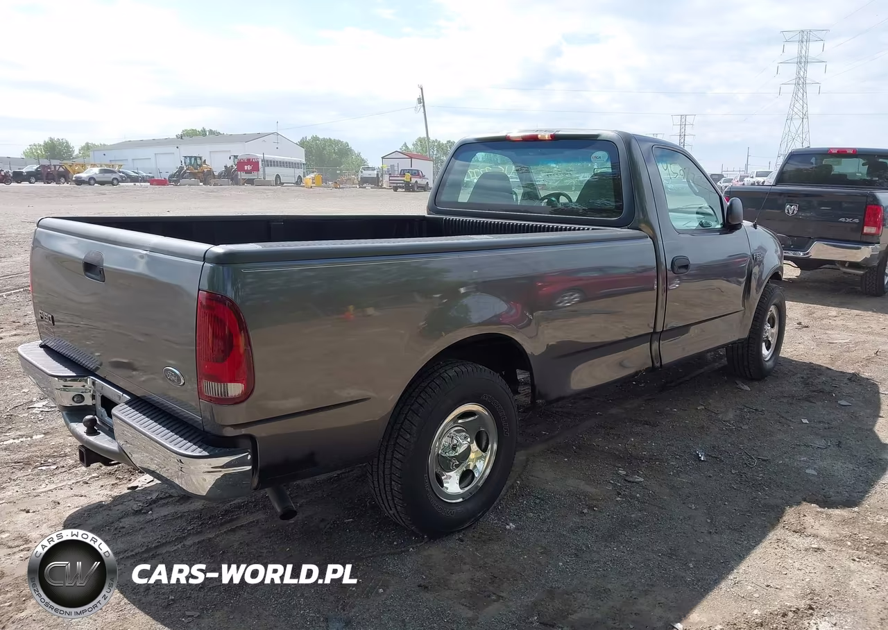 2002 Ford F-150 Xl-Xlt VIN:2FTRF17252CA08822 - 4