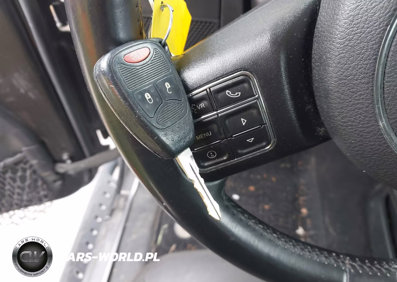 2016 Jeep Wrangler Unlimited Sport VIN:1C4BJWDG6GL279639 - 11