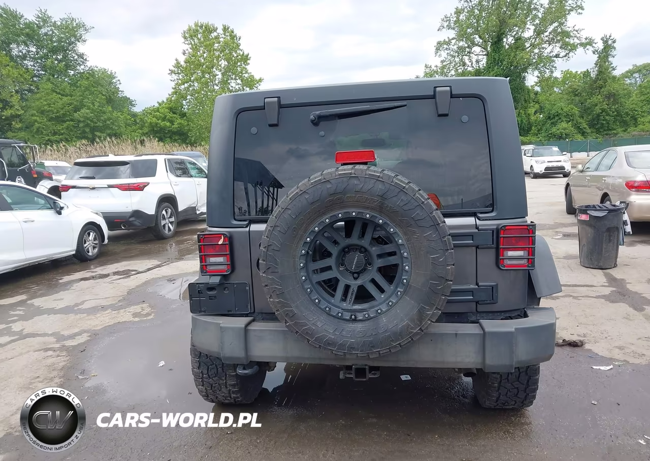 2016 Jeep Wrangler Unlimited Sport VIN:1C4BJWDG6GL279639 - 16