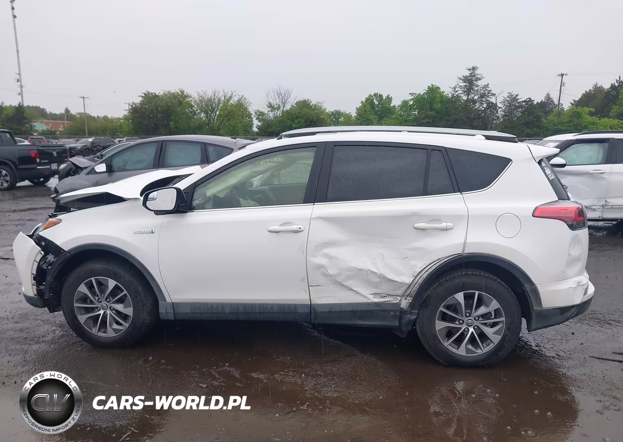2017 Toyota Rav4 Hybrid Xle VIN:JTMRJREV0HD088968 - 14