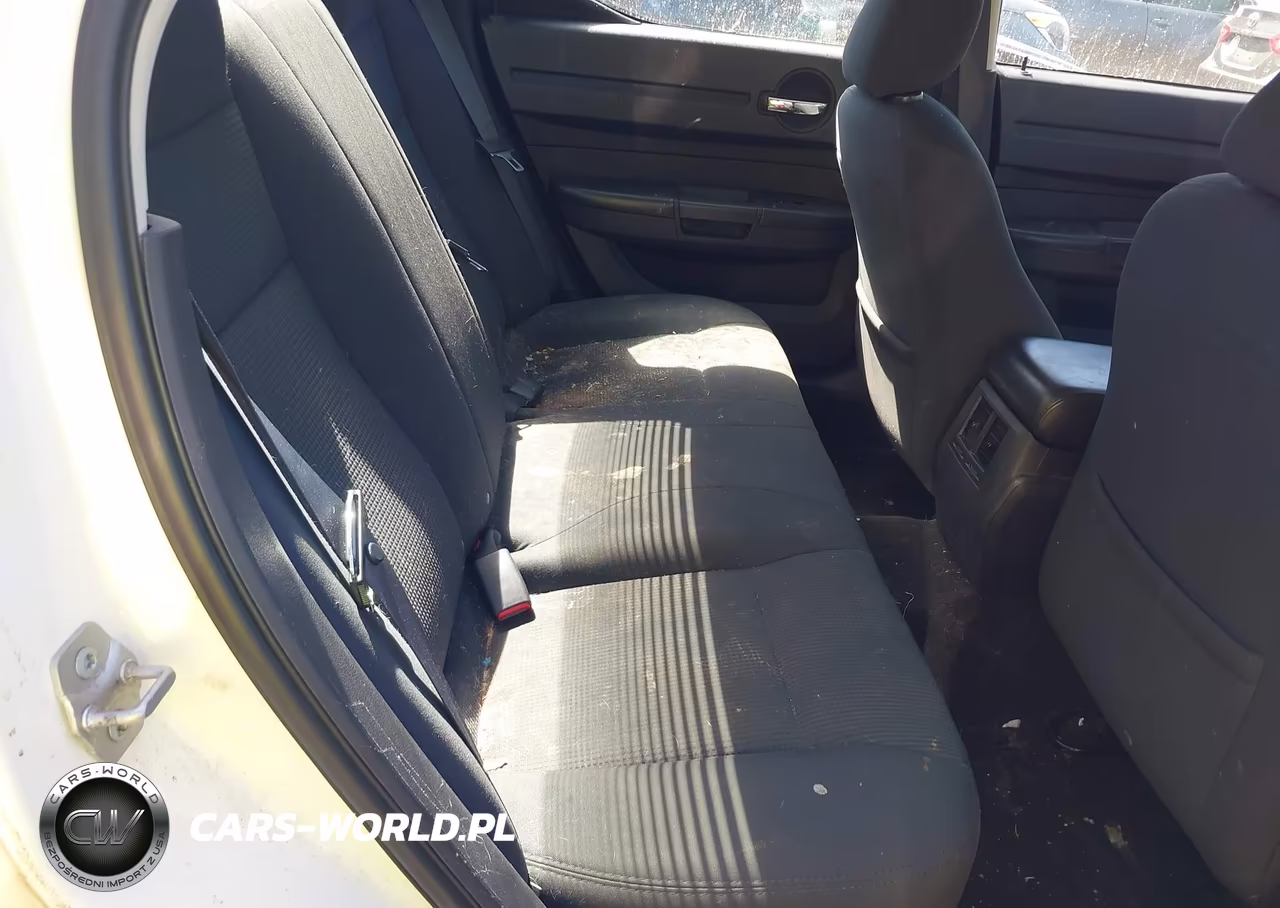 2008 Dodge Charger VIN:2B3KA43G18H200612 - 8