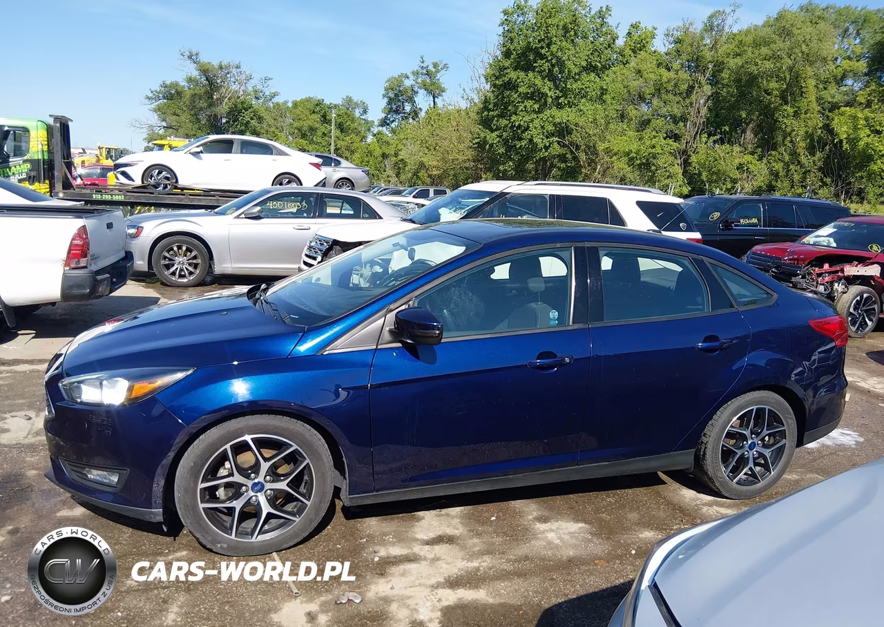 2017 Ford Focus Sel VIN:1FADP3H21HL214502 - 14