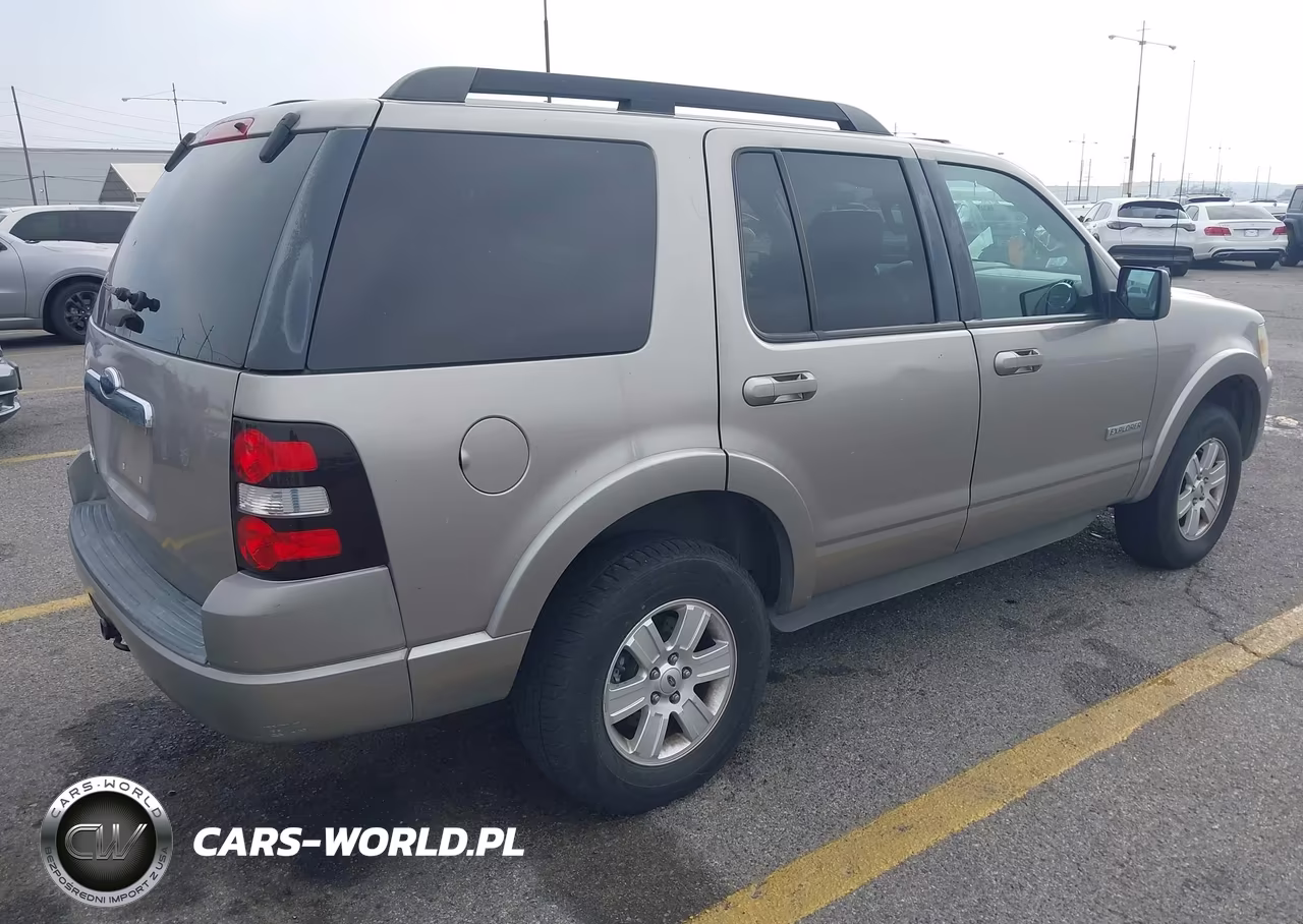 2008 Ford Explorer Xlt VIN:1FMEU63E18UA50748 - 4