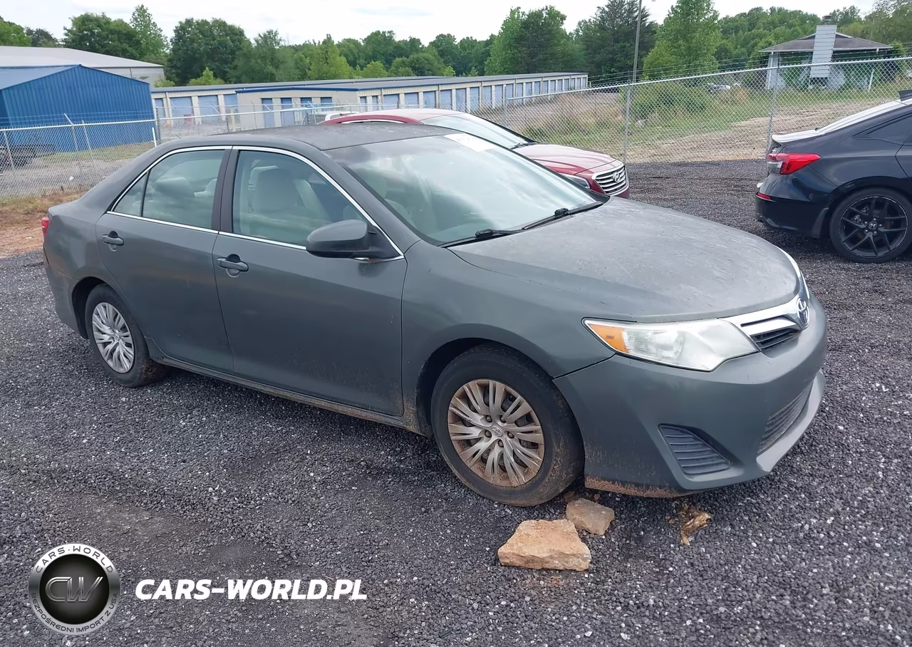 2013 Toyota Camry Le