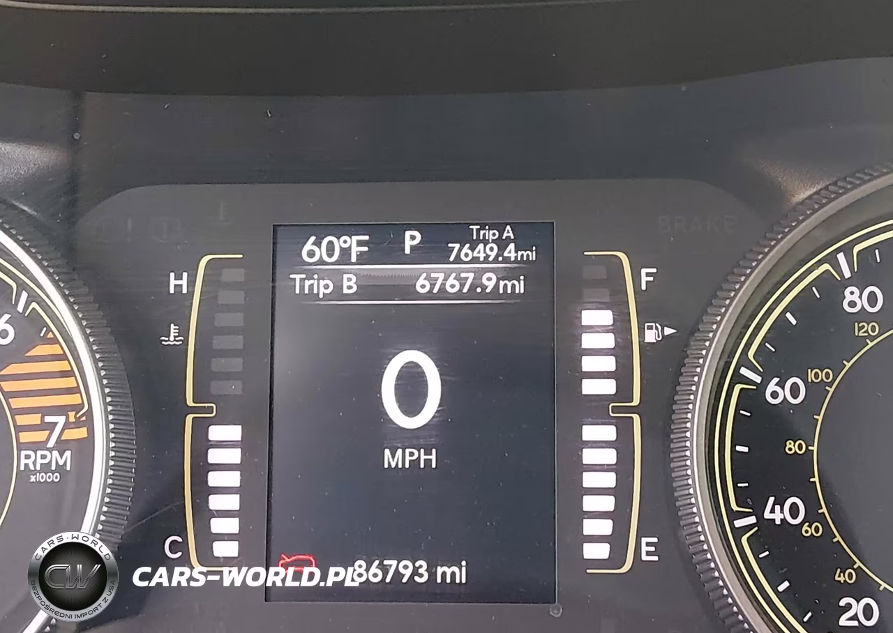 2019 Jeep Cherokee Latitude 4X4 VIN:1C4PJMCB6KD429932 - 16