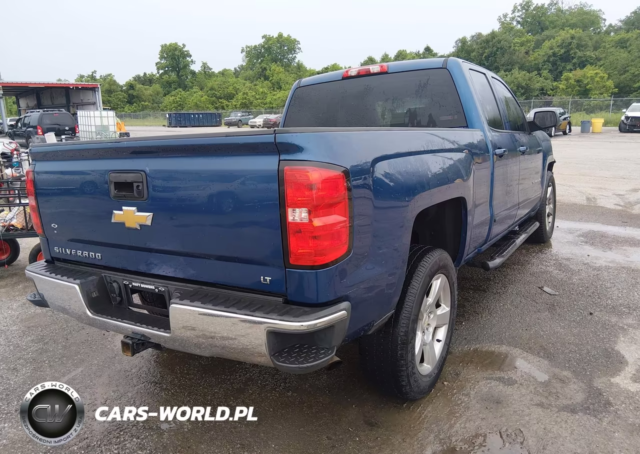2015 Chevrolet Silverado 1500 1Lt VIN:1GCRCREC8FZ245090 - 4