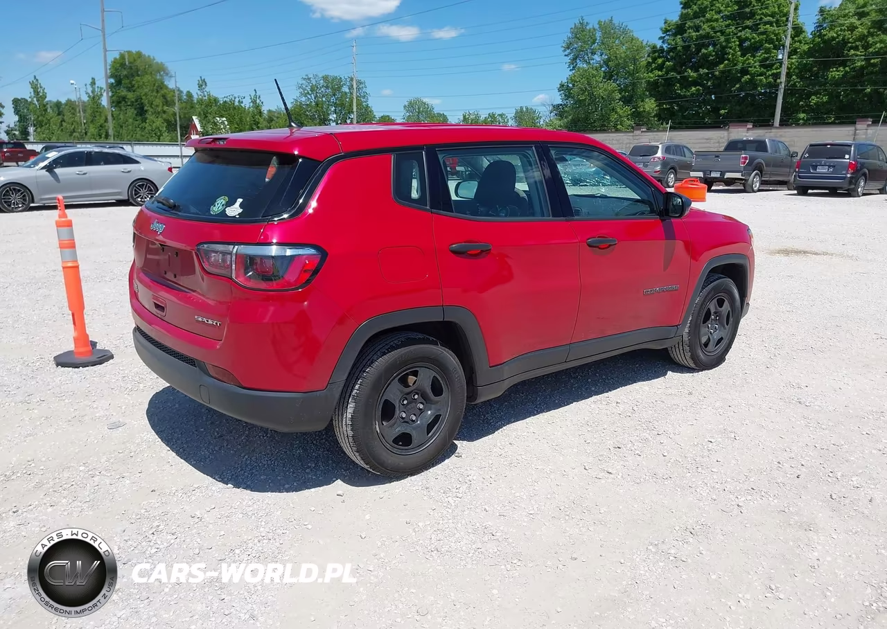 2017 Jeep New Compass Sport Fwd VIN:3C4NJCAB3HT647639 - 4