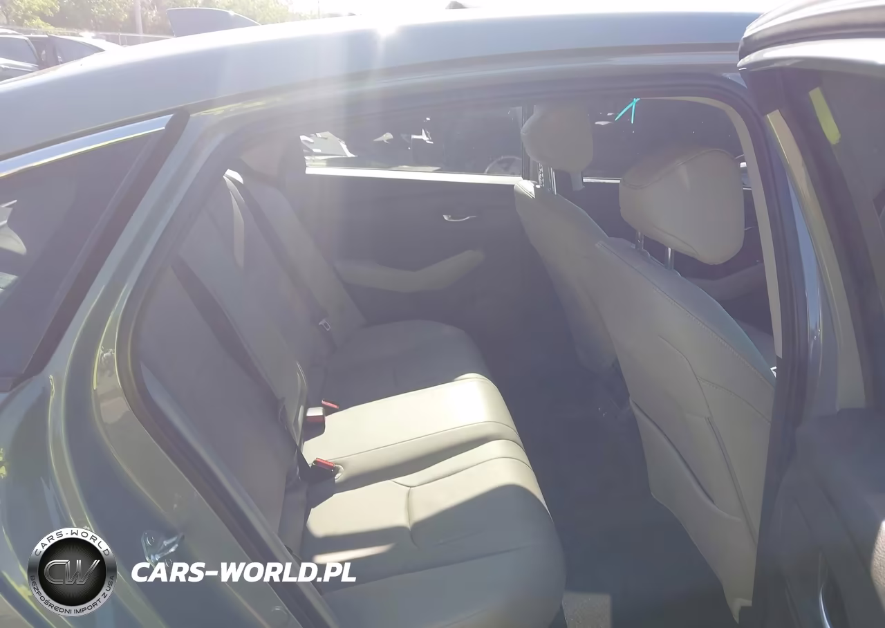 2025 Honda Accord Hybrid Ex-L VIN:1HGCY2F6XSA084100 - 8