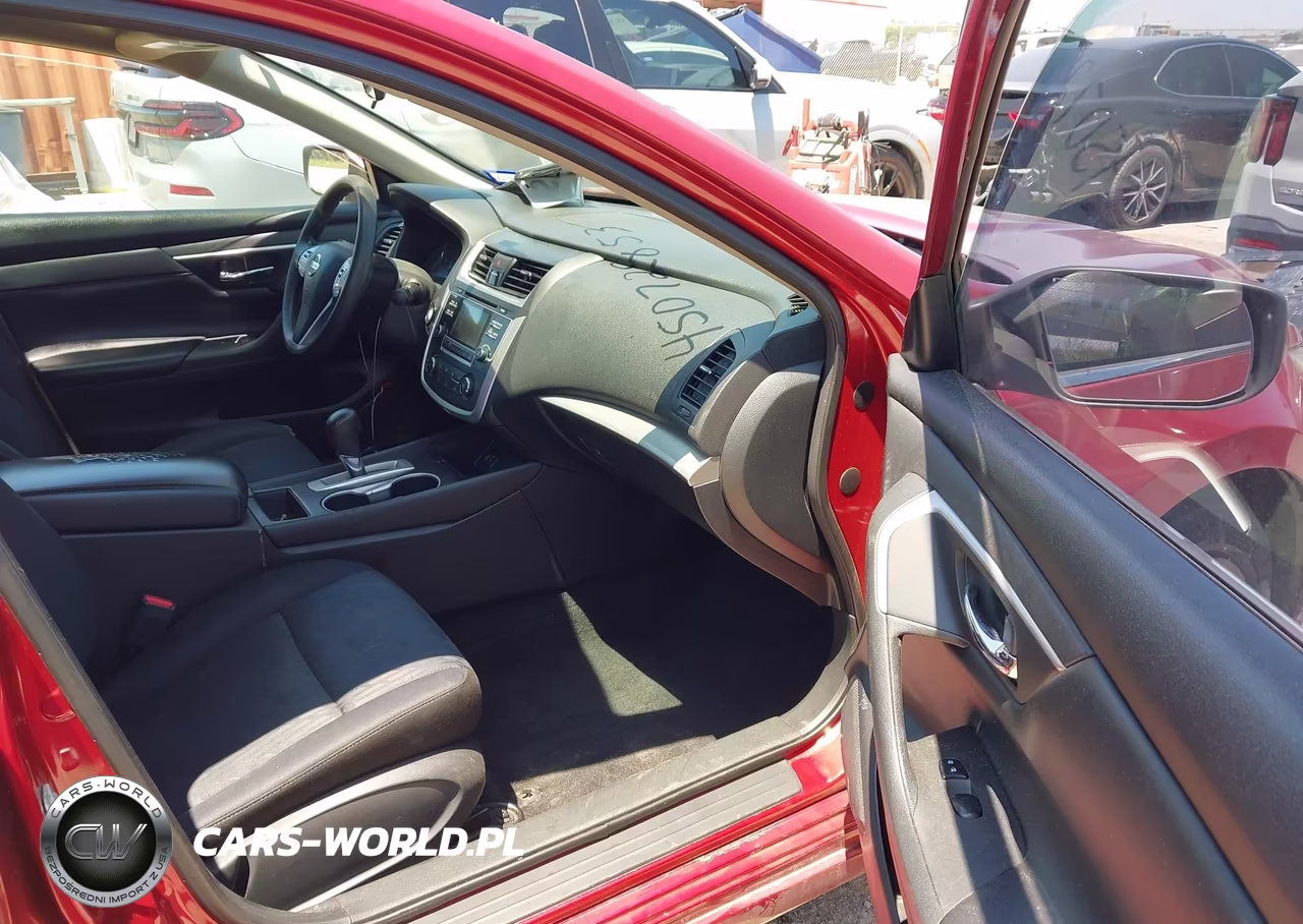 2018 Nissan Altima 2.5 S VIN:1N4AL3AP6JC213842 - 5