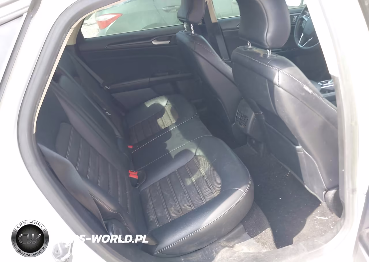 2018 Ford Fusion Se VIN:3FA6P0HD3JR240941 - 8