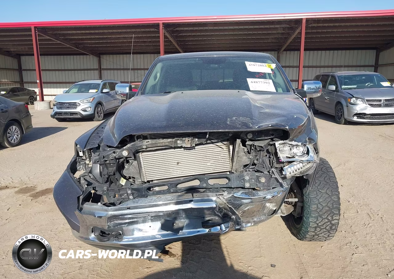 2018 Ram 1500 Laramie 4X4 5'7 Box VIN:1C6RR7NM1JS246652 - 12
