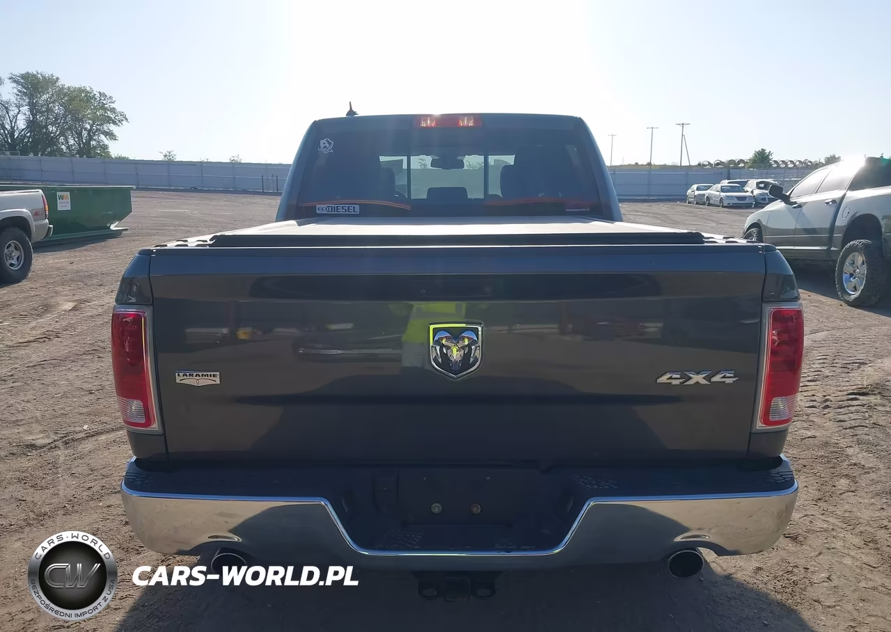 2018 Ram 1500 Laramie 4X4 5'7 Box VIN:1C6RR7NM1JS246652 - 16