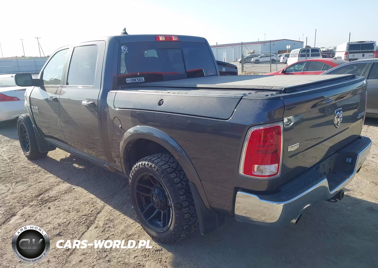 2018 Ram 1500 Laramie 4X4 5'7 Box VIN:1C6RR7NM1JS246652 - 3