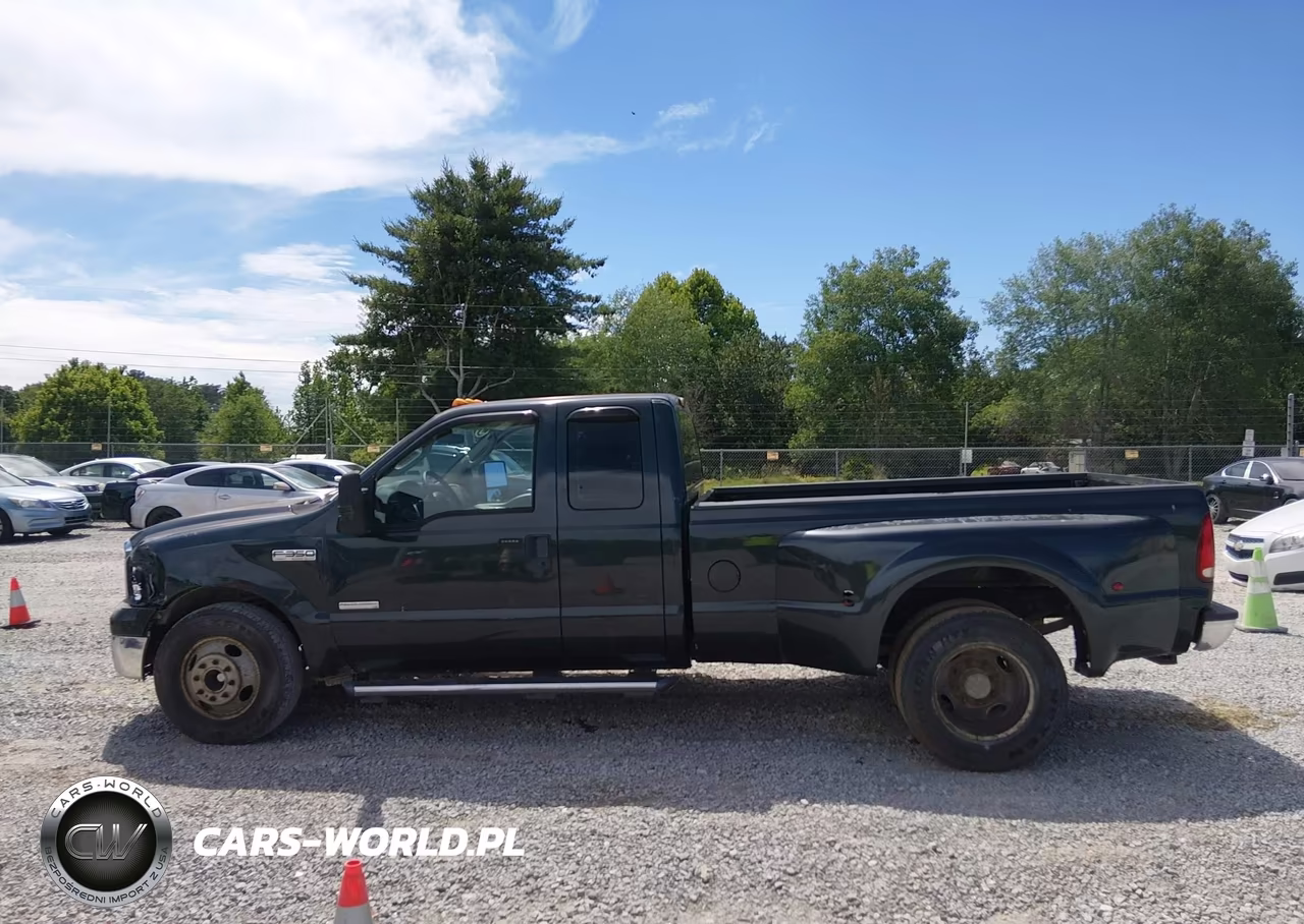 2005 Ford F-350 Lariat-Xl-Xlt VIN:1FTWX32P25EC54062 - 14