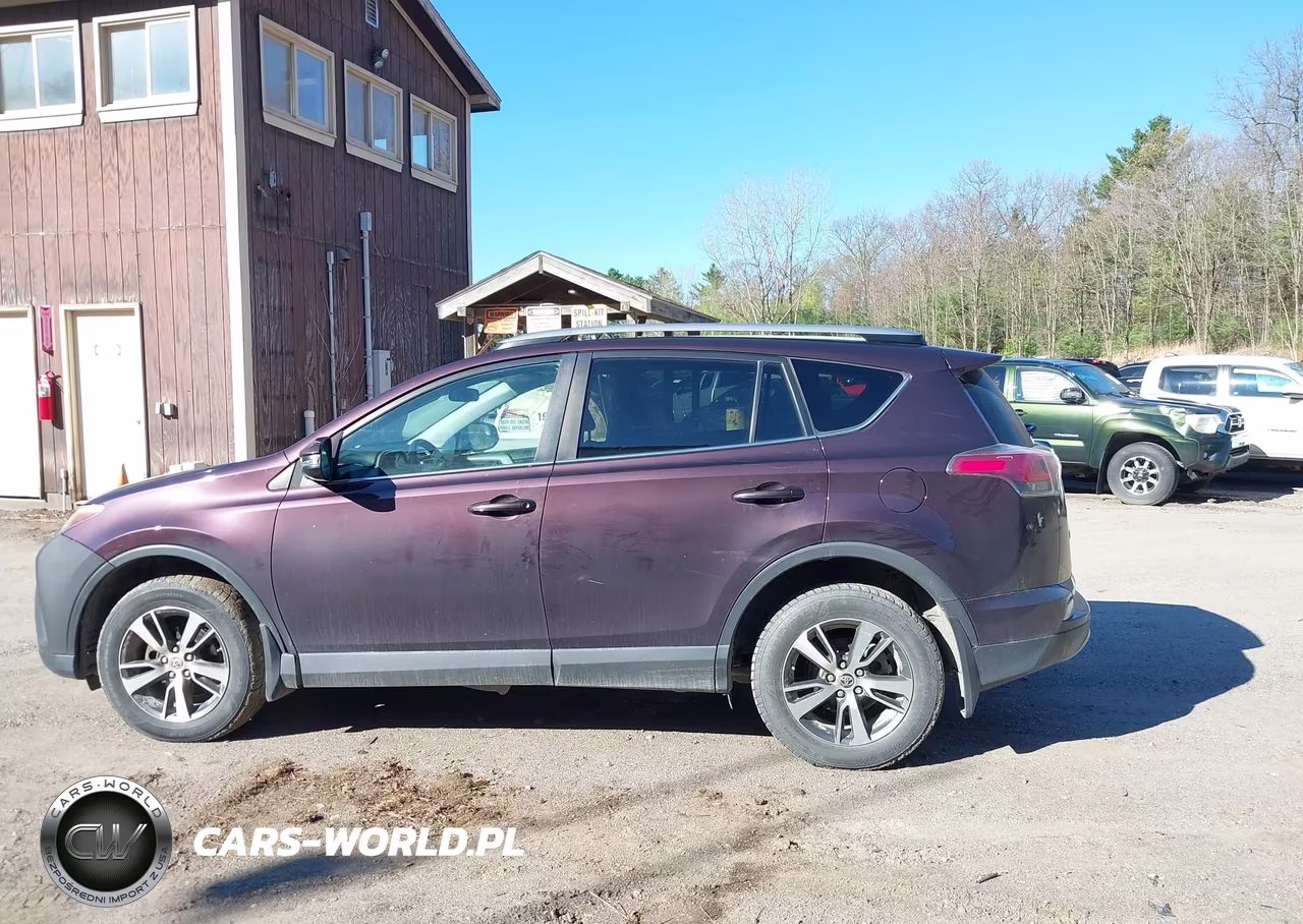 2017 Toyota Rav4 Xle VIN:2T3RFREV2HW604140 - 14