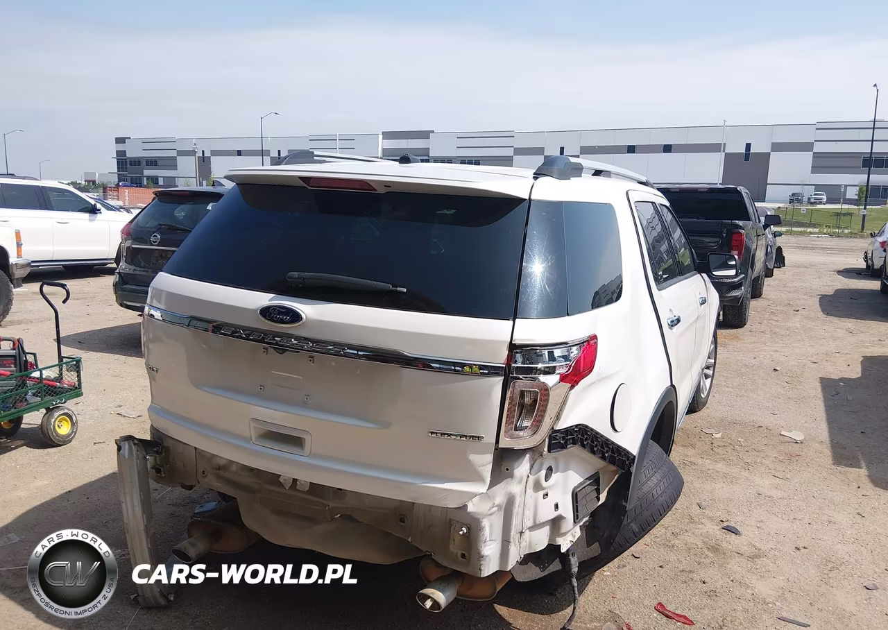 2013 Ford Explorer Xlt VIN:1FM5K7D80DGC19588 - 4
