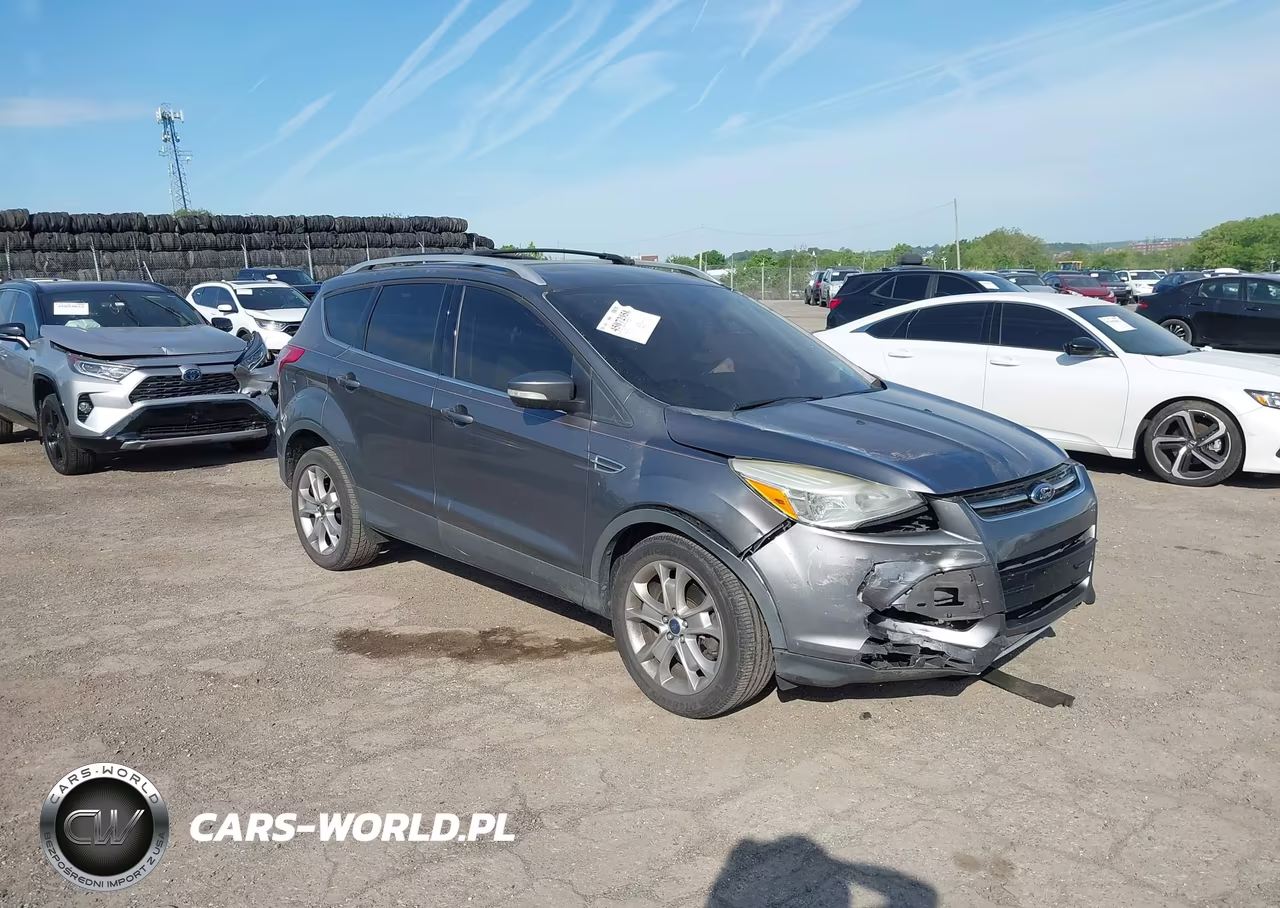 2014 Ford Escape Titanium – zdjęcie 1 z 16
