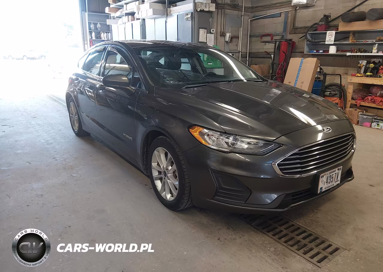 Główne zdjęcie 2019 Ford Fusion Hybrid Se