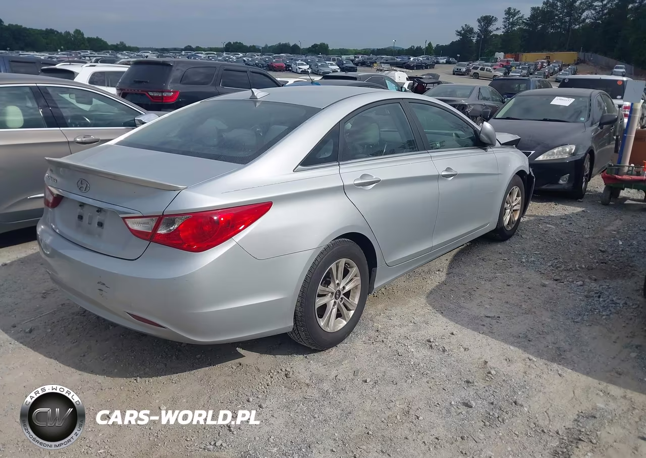 2013 Hyundai Sonata Gls VIN:5NPEB4AC7DH522522 - 4