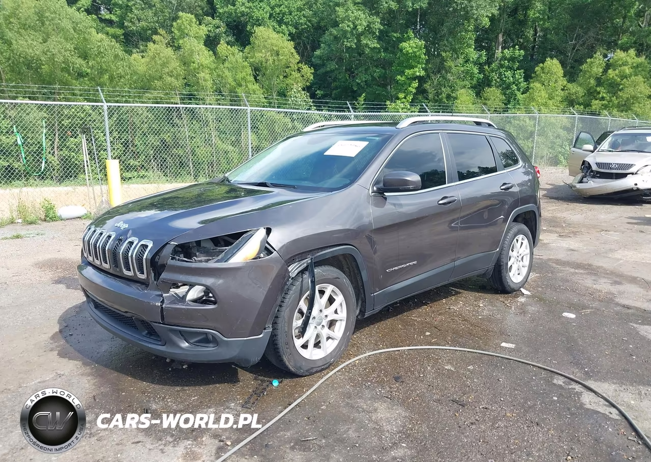 2017 Jeep Cherokee Latitude Fwd VIN:1C4PJLCB4HW650310 - 2