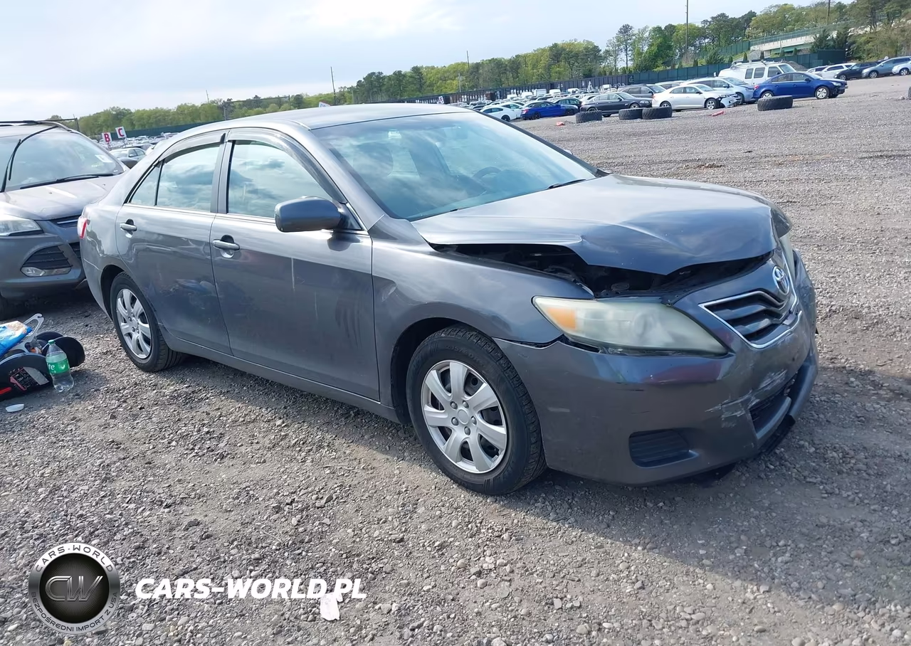 Główne zdjęcie 2011 Toyota Camry Le