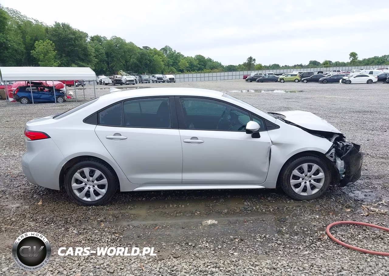 2022 Toyota Corolla Le VIN:5YFEPMAE2NP391068 - 13