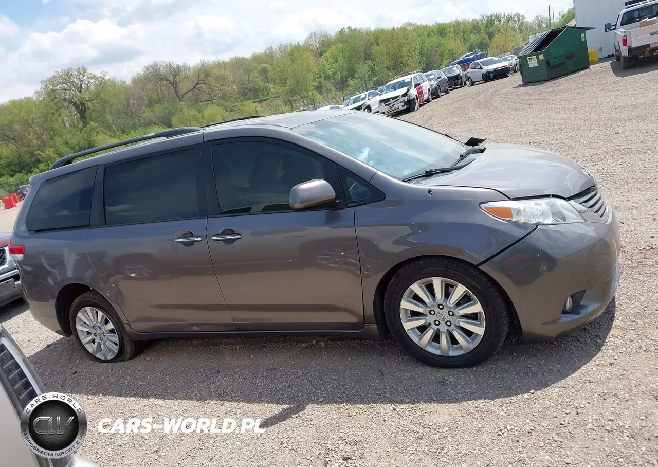 2013 Toyota Sienna Xle 7 Passenger VIN:5TDDK3DC5DS063180 - 13