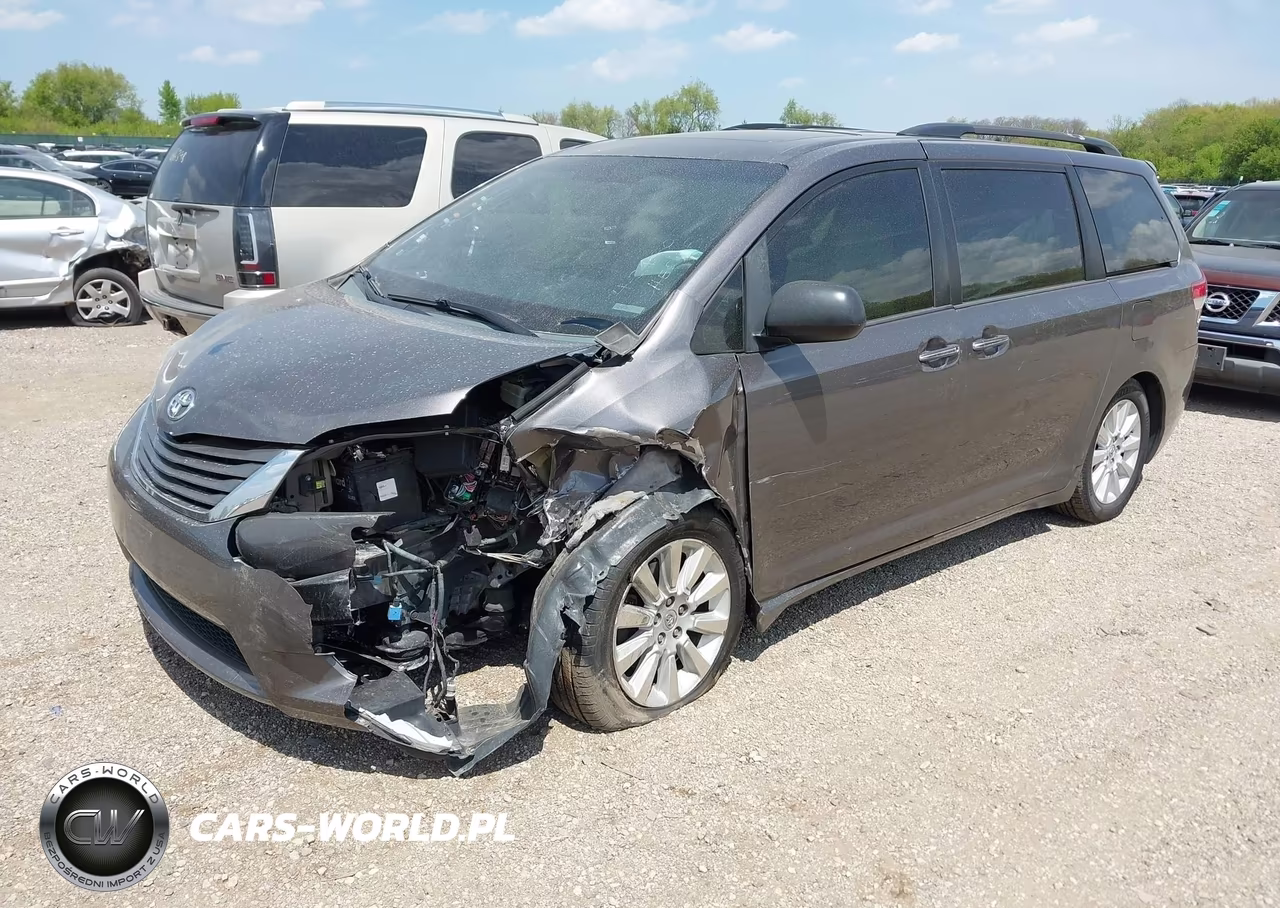 2013 Toyota Sienna Xle 7 Passenger VIN:5TDDK3DC5DS063180 - 2