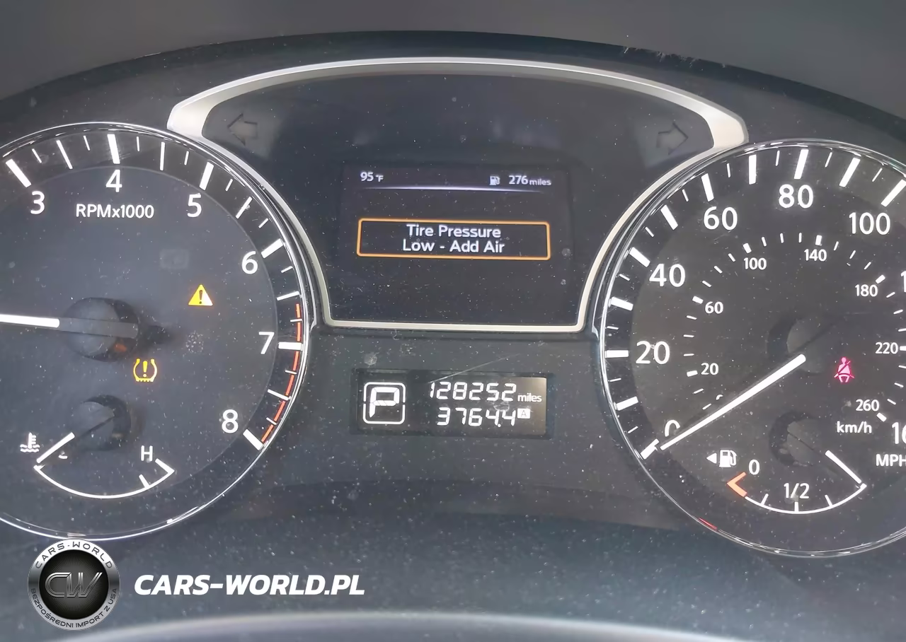 2015 Nissan Pathfinder S VIN:5N1AR2MNXFC681699 - 16