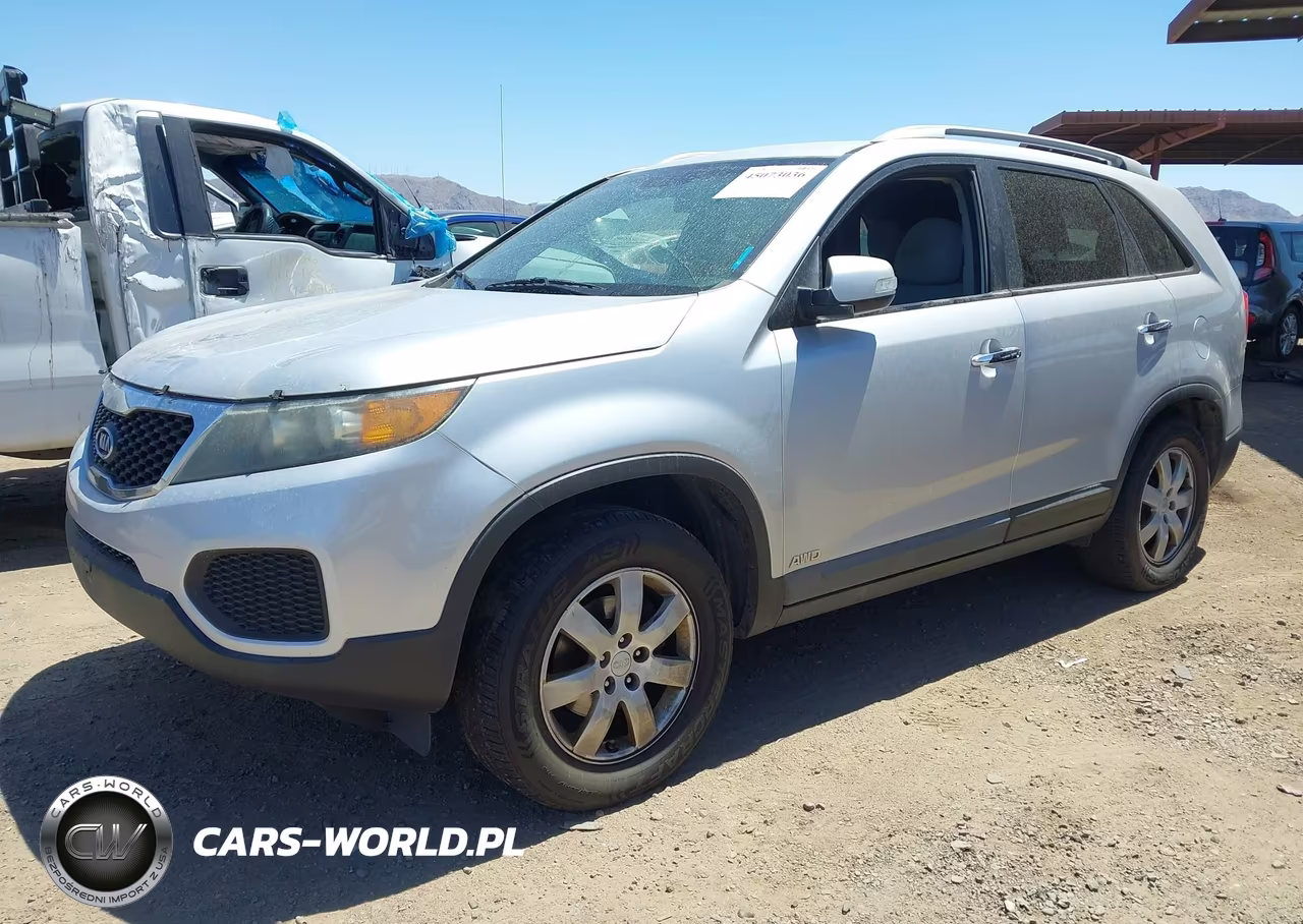 2011 Kia Sorento Lx V6 VIN:5XYKTDA23BG107824 - 2