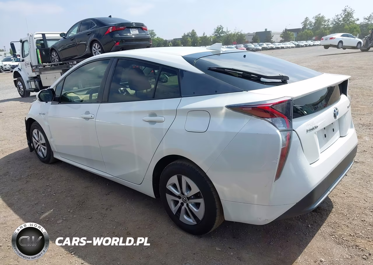 2016 Toyota Prius Three VIN:JTDKARFU1G3504053 - 3