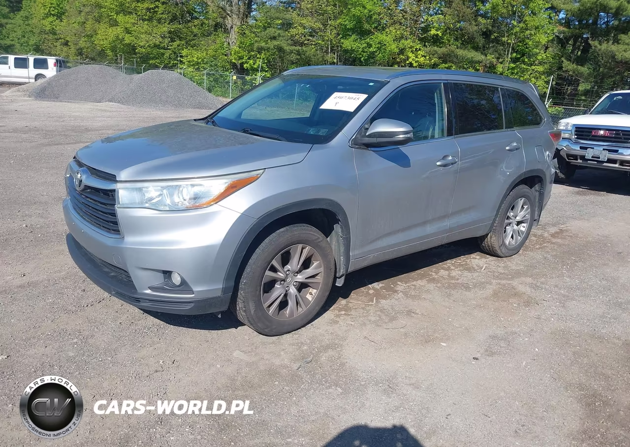 2015 Toyota Highlander Xle V6 VIN:5TDJKRFH3FS131753 - 2