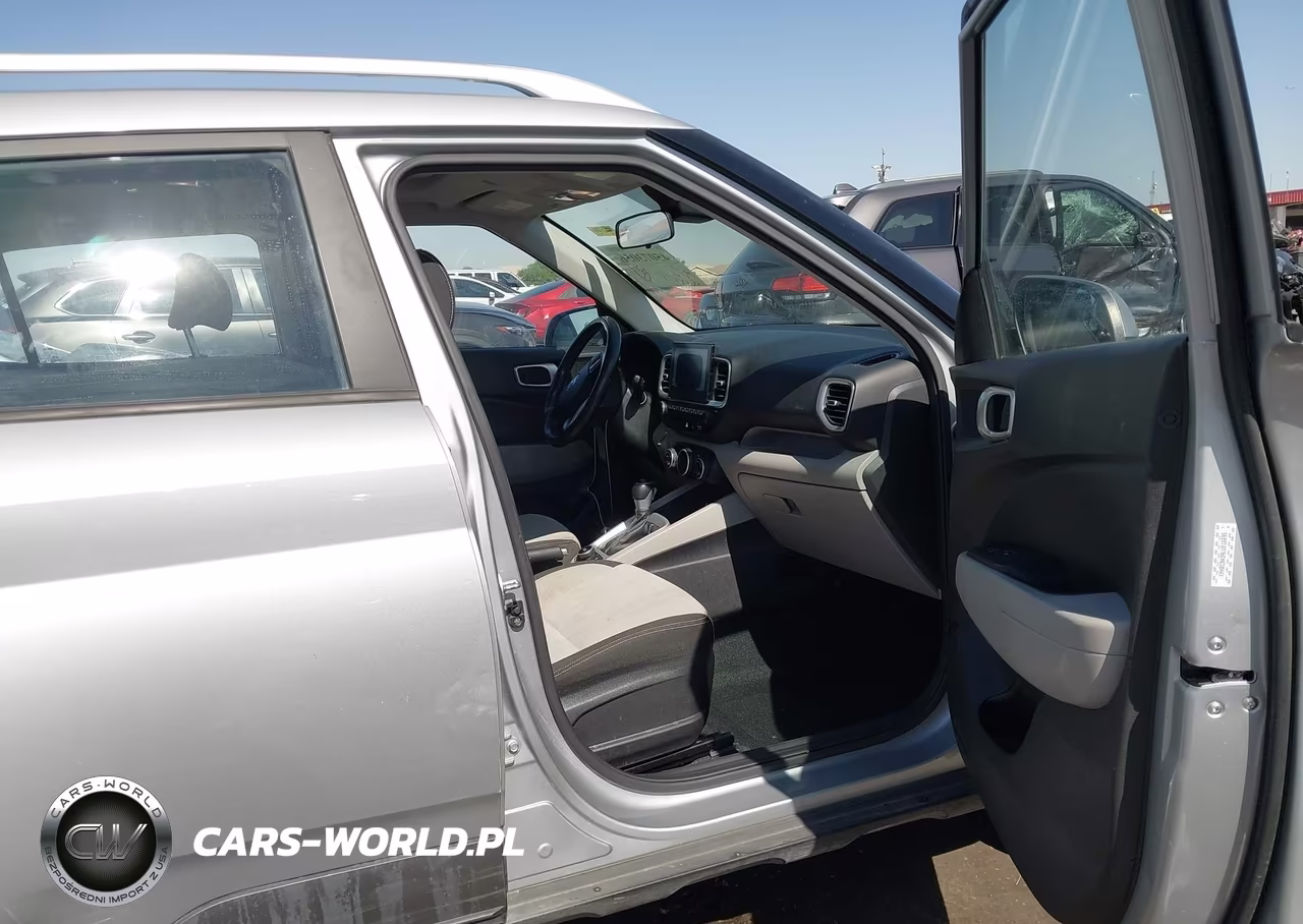 2020 Hyundai Venue Sel VIN:KMHRC8A39LU016695 - 5