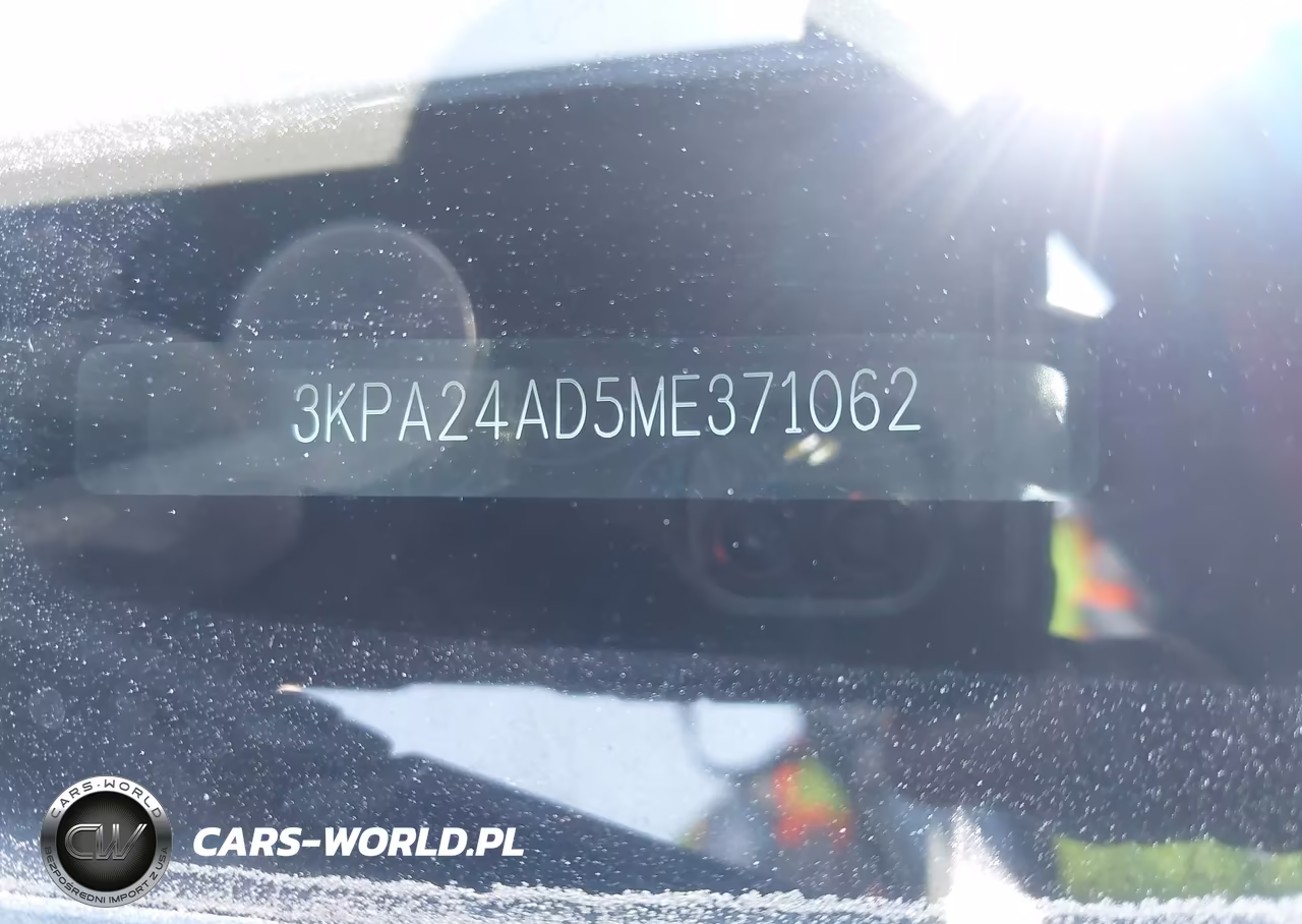 2021 Kia Rio S VIN:3KPA24AD5ME371062 - 9