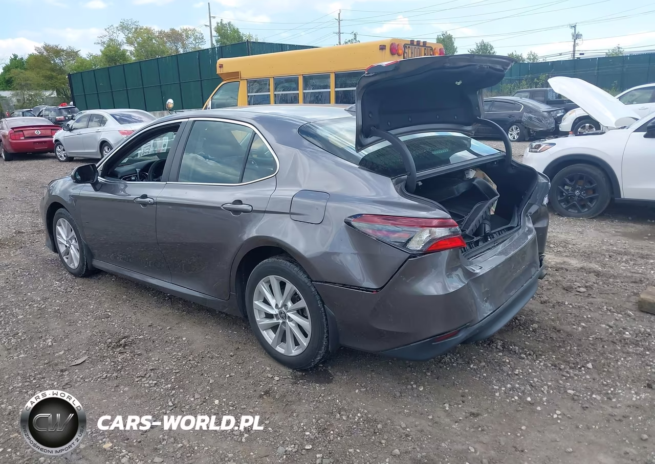 2023 Toyota Camry Le VIN:4T1C11BK2PU088403 - 3