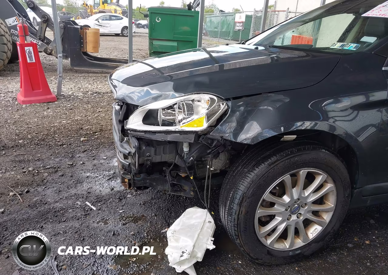 2010 Volvo Xc60 T6-T6 R-Design VIN:YV4992DZ1A2108857 - 18