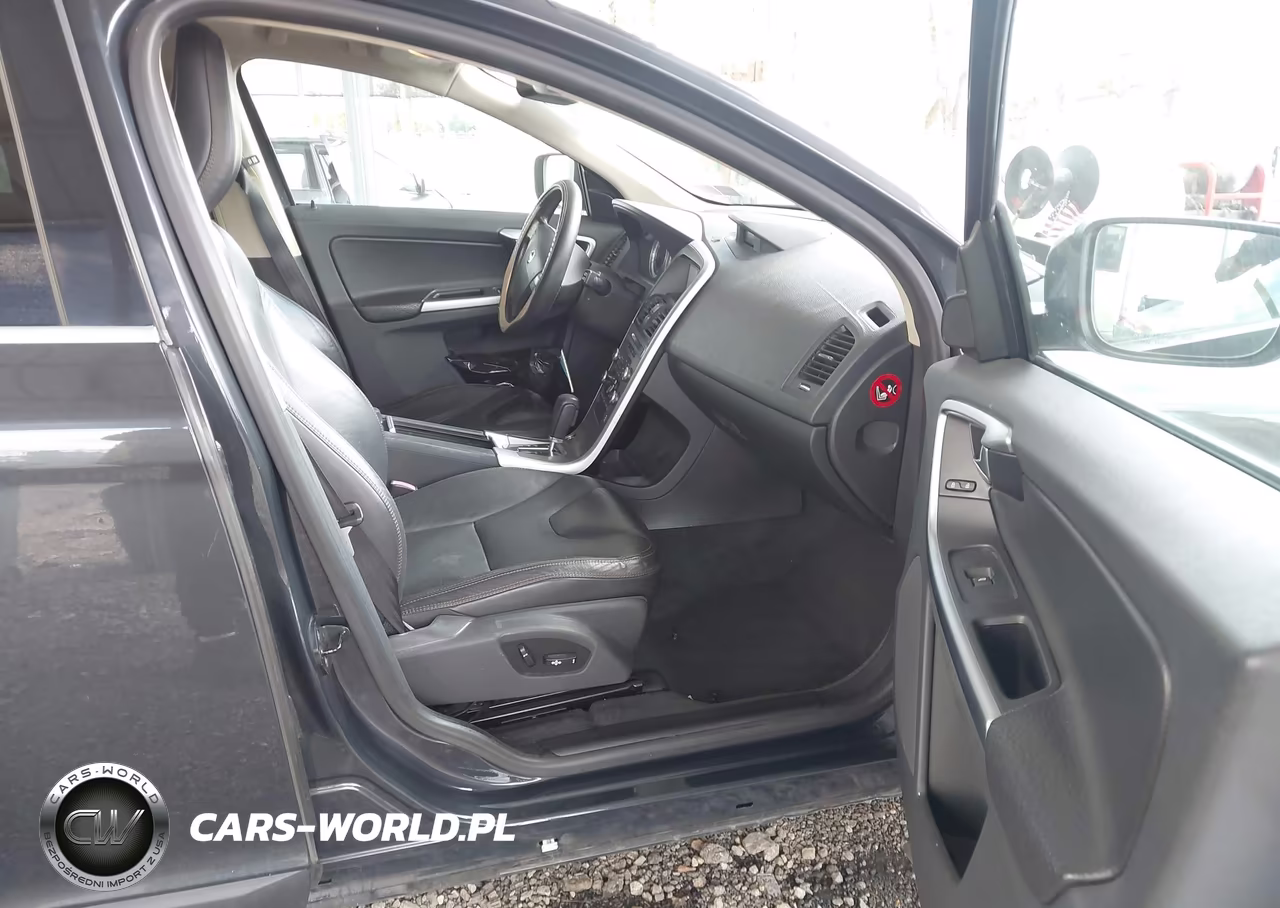 2010 Volvo Xc60 T6-T6 R-Design VIN:YV4992DZ1A2108857 - 5