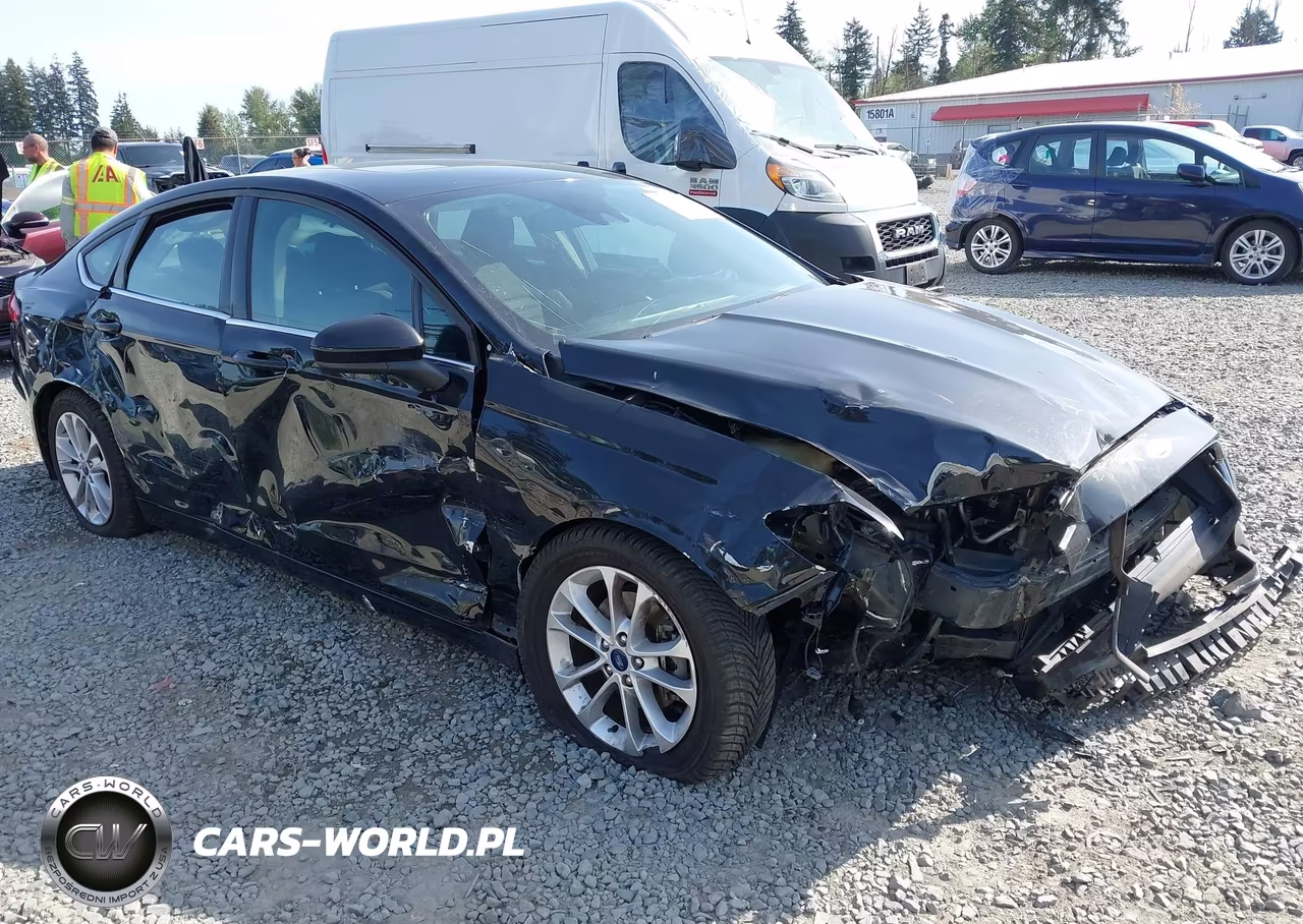 2020 Ford Fusion Se