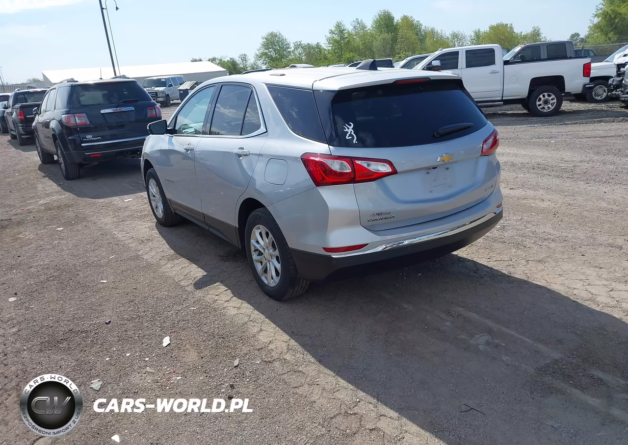 2018 Chevrolet Equinox Lt VIN:2GNAXSEV3J6137028 - 3