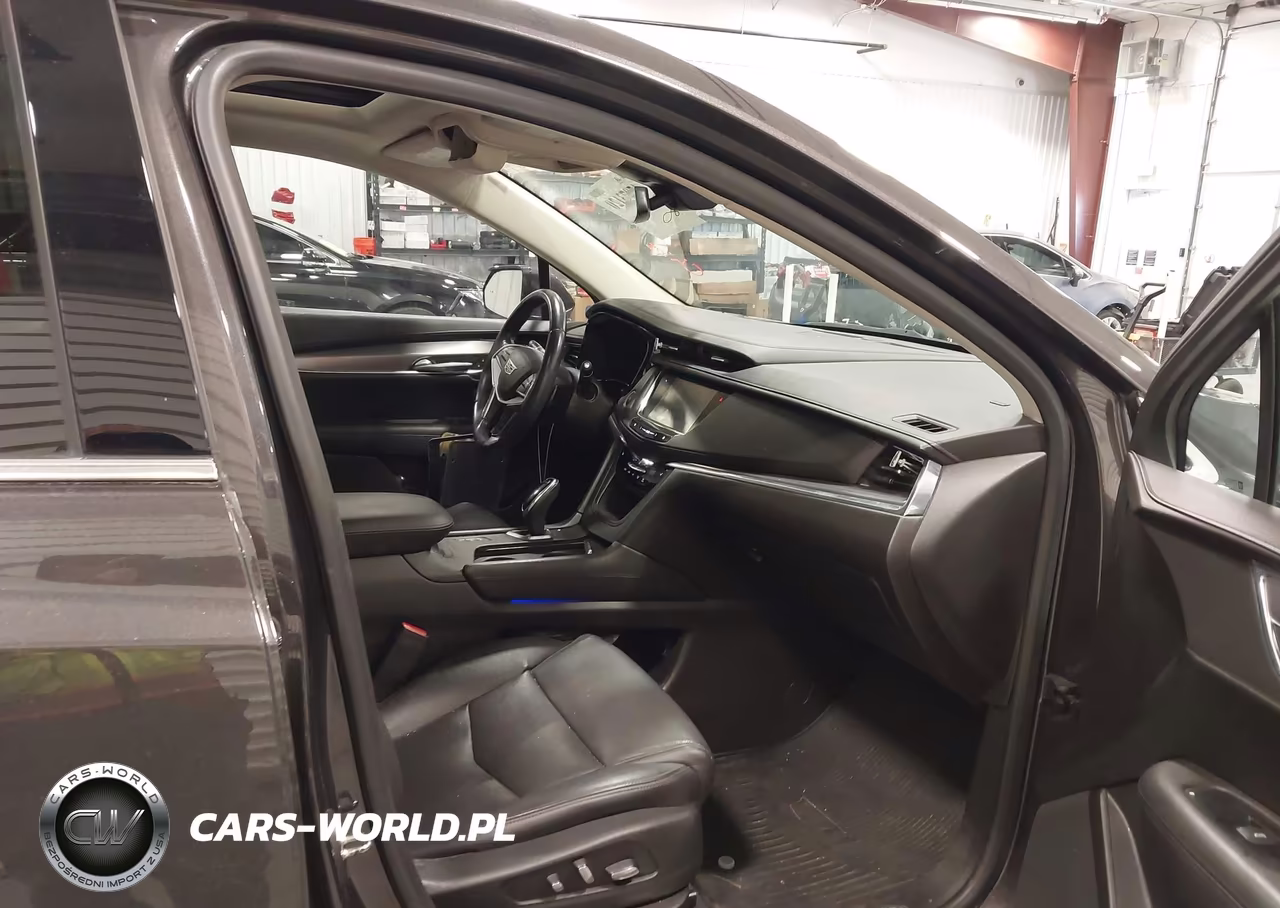 2018 Cadillac Xt5 Luxury VIN:1GYKNDRS5JZ218822 - 5