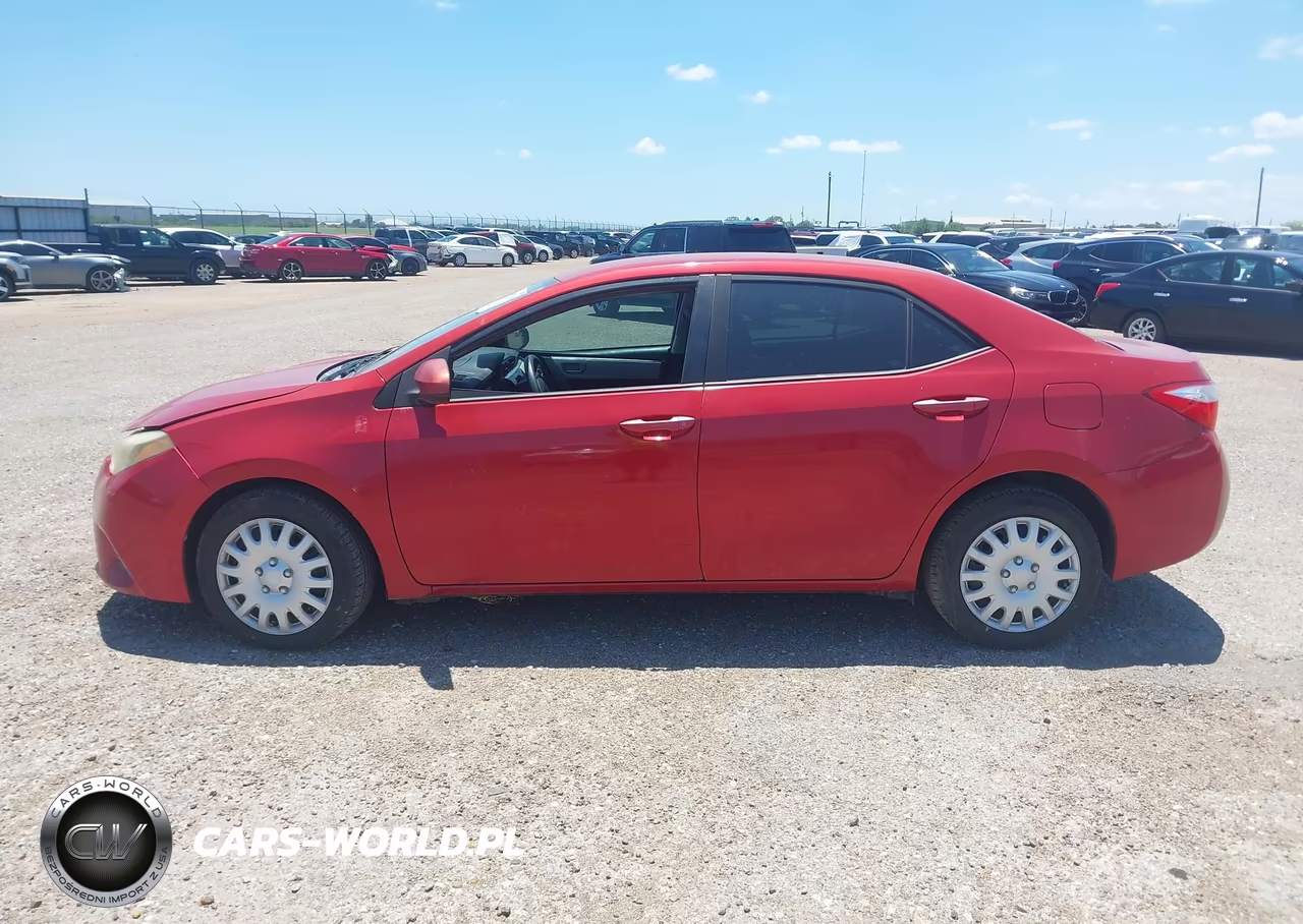 2015 Toyota Corolla Le VIN:5YFBURHE0FP196490 - 14