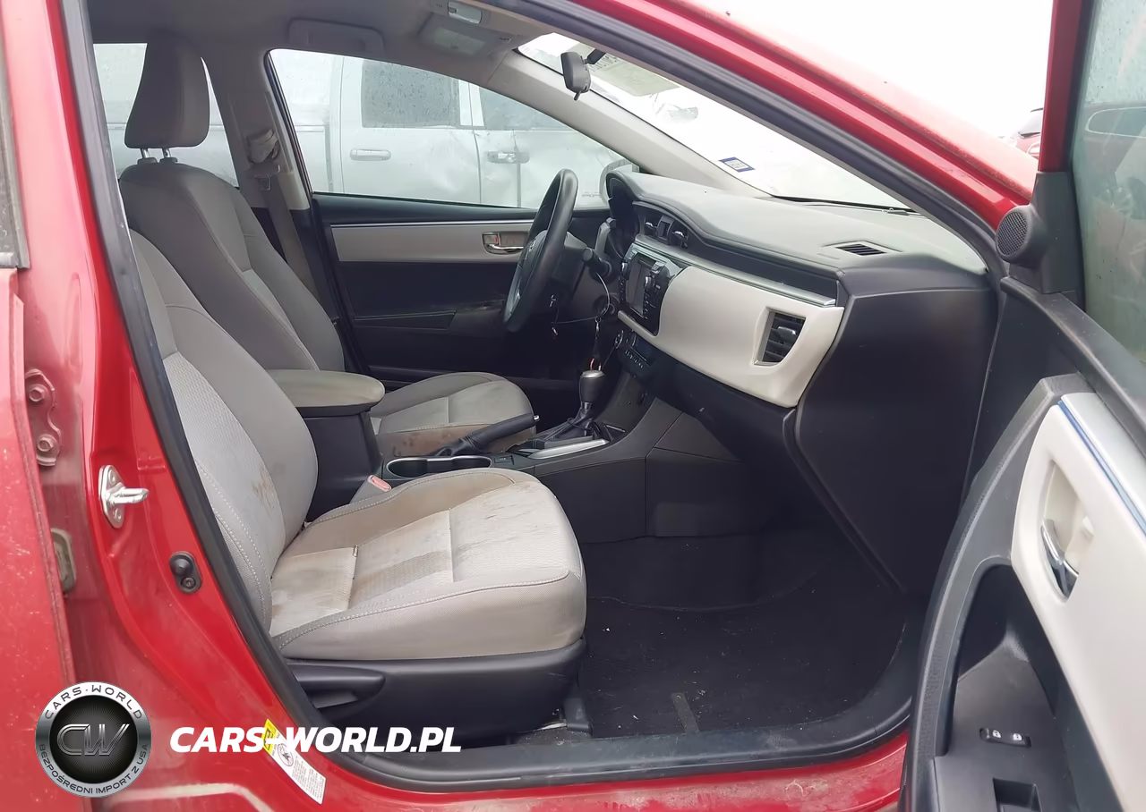 2015 Toyota Corolla Le VIN:5YFBURHE0FP196490 - 5