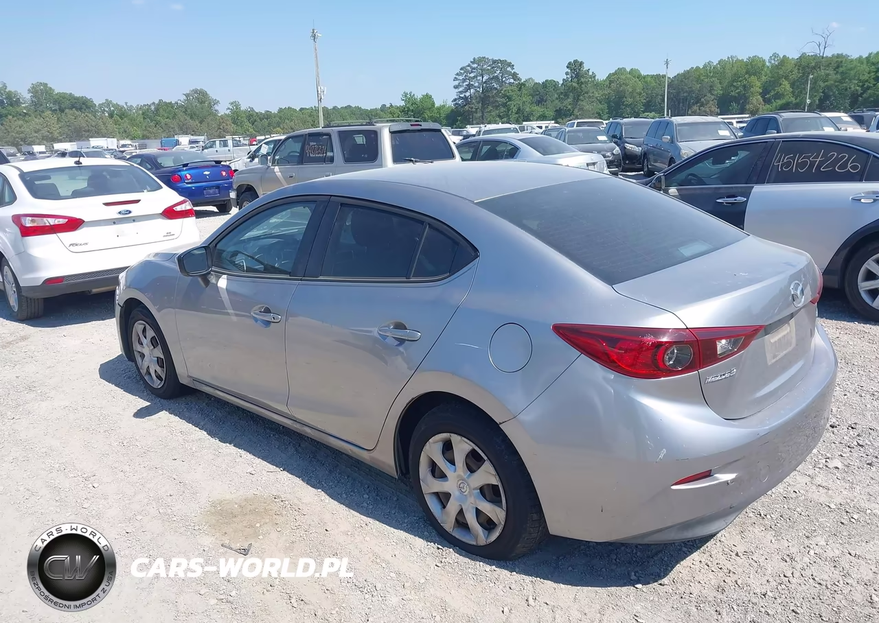 2015 Mazda Mazda3 I Sport VIN:3MZBM1U74FM164168 - 3