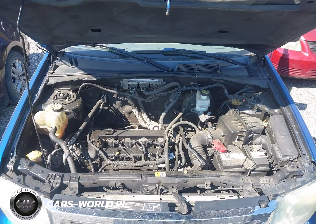 2011 Ford Escape Xls VIN:1FMCU9C7XBKC24636 - 10