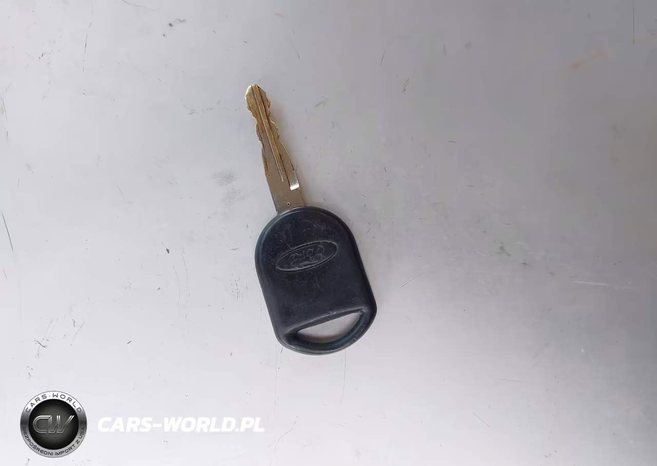 2011 Ford Escape Xls VIN:1FMCU9C7XBKC24636 - 11