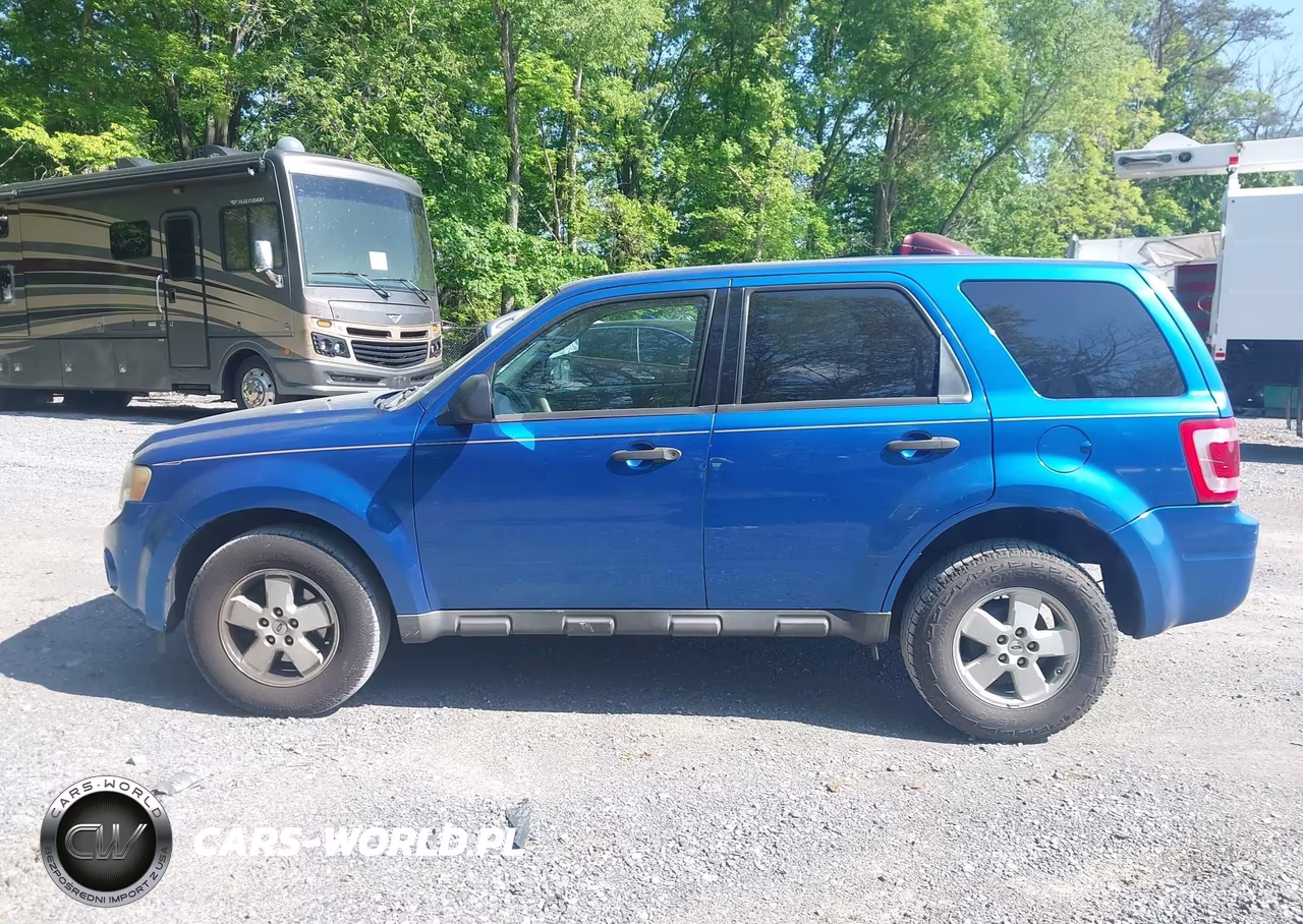 2011 Ford Escape Xls VIN:1FMCU9C7XBKC24636 - 15