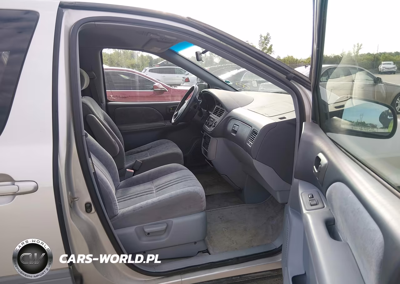 2001 Toyota Sienna Le VIN:4T3ZF13C71U405092 - 5