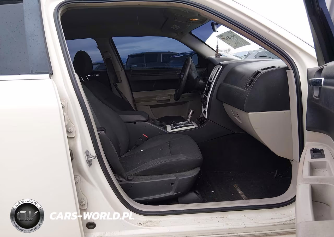2007 Chrysler 300 VIN:2C3LA43R57H600664 - 5